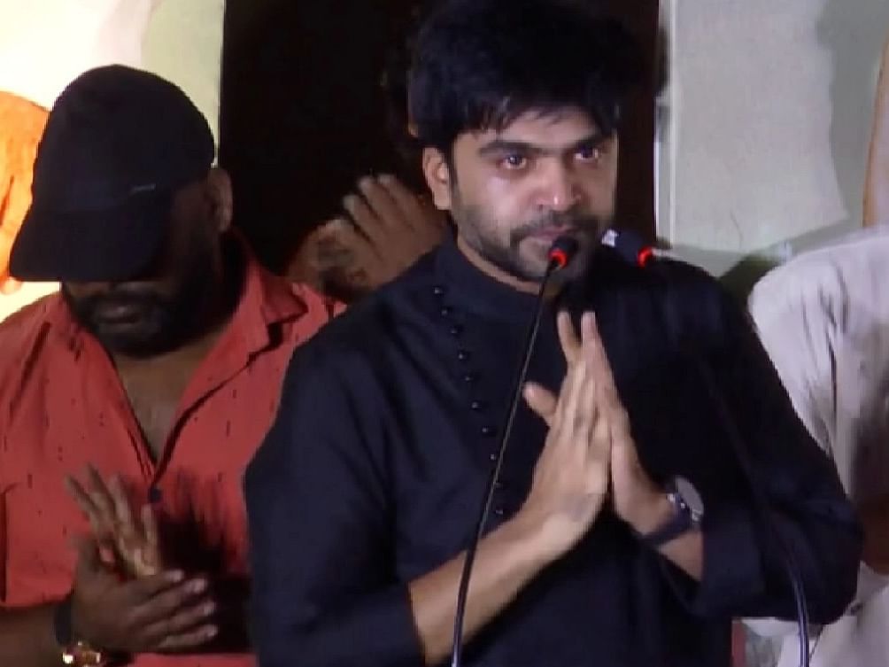  ``நிறைய பிரச்னை குடுக்குறாங்க" - கண் கலங்கிய நடிகர் சிலம்பரசன்!