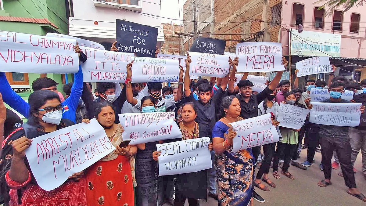 “இது தற்கொலை அல்ல... நிர்வாக கொலை!” - ‘சின்மயா’ மாணவி மரணம்... கொந்தளிக்கும் கோவை