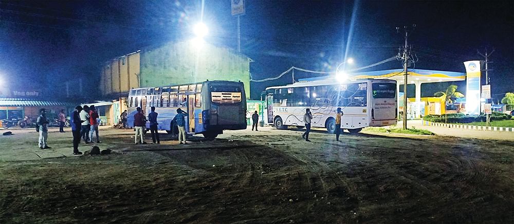 தரமற்ற உணவு... மூன்று மடங்கு விலை... அடாவடி ஹோட்டல்களுக்கு துணைபோகும் அரசு போக்குவரத்துக்கழகம்!
