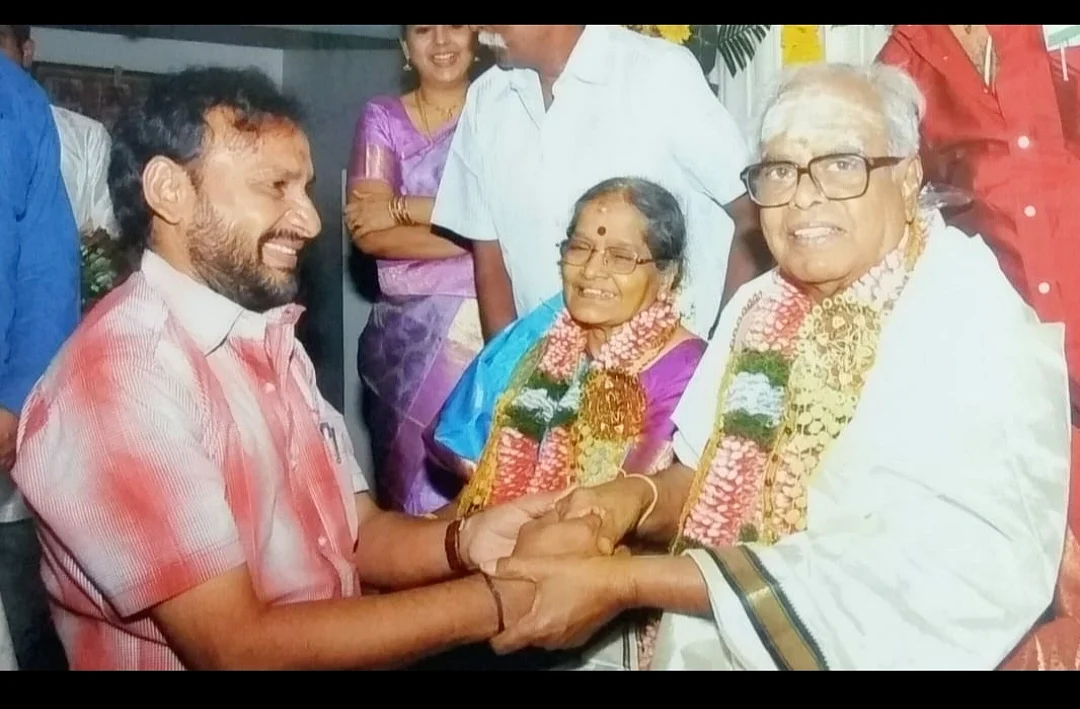மோகனுடன் கே.பாலசந்தர்