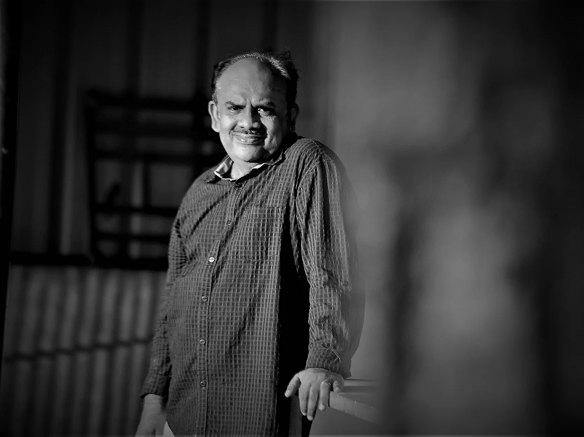 ``கூழாங்கல்லின் மௌனம் போன்றதே எனது நிதானம்"- எஸ்.ராமகிருஷ்ணன் சிறப்பு நேர்காணல்