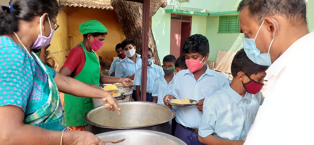 சத்துணவு