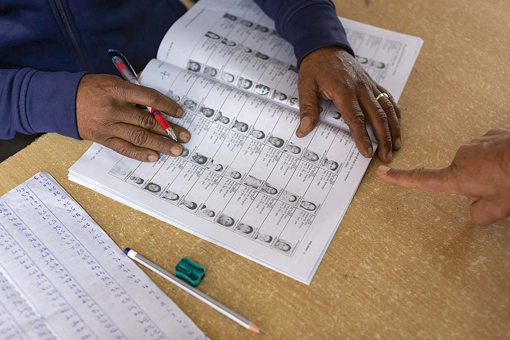 வாக்குரிமையை பறிக்கும் தேர்தல் சட்டங்கள் திருத்த மசோதா!
