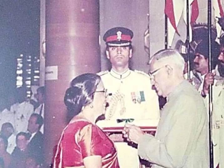 ``98 வயதிலும் அவங்க மருத்துவமனையை மறக்கலை!" - சாரதா மேனன் நினைவுகள் பகிரும் மருத்துவர்கள்
