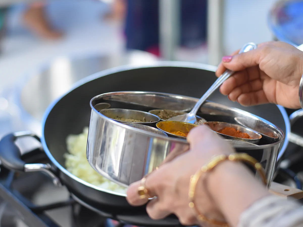 World Slow Food Day: ஃபாஸ்ட் ஃபுட் தெரியும்; அதென்ன ஸ்லோ ஃபுட்?!
