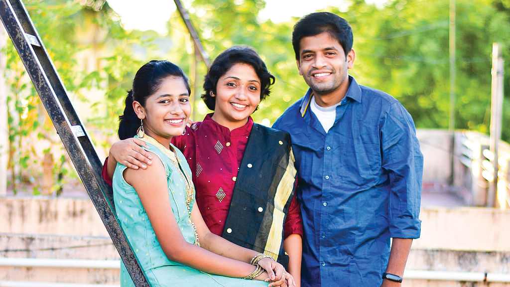 பிரனிதி, பிரியா, பிரவீன்