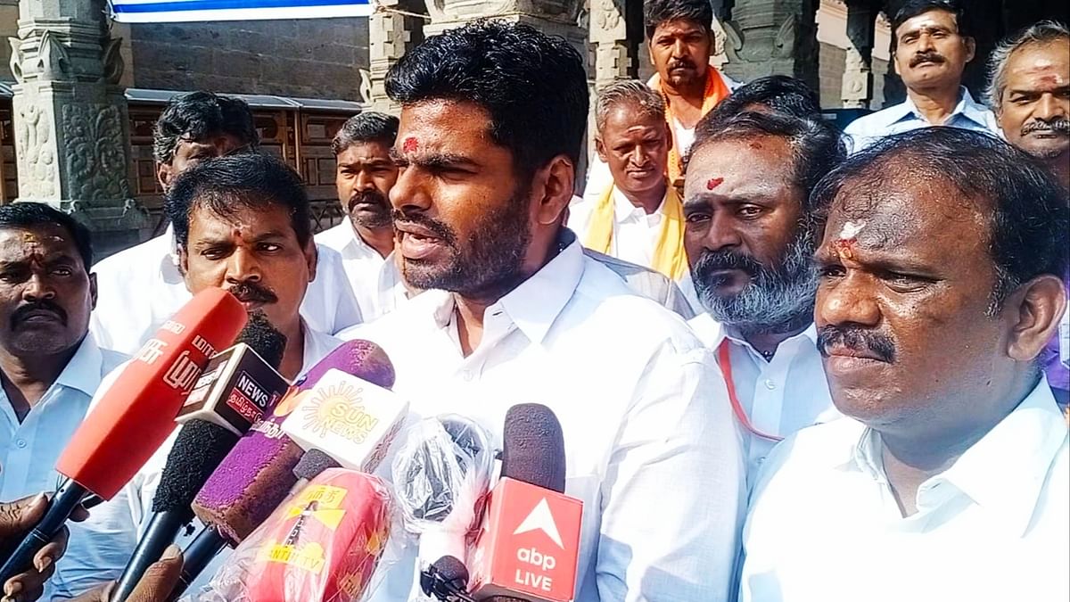 தமிழக பாஜக தலைவர் அண்ணாமலை