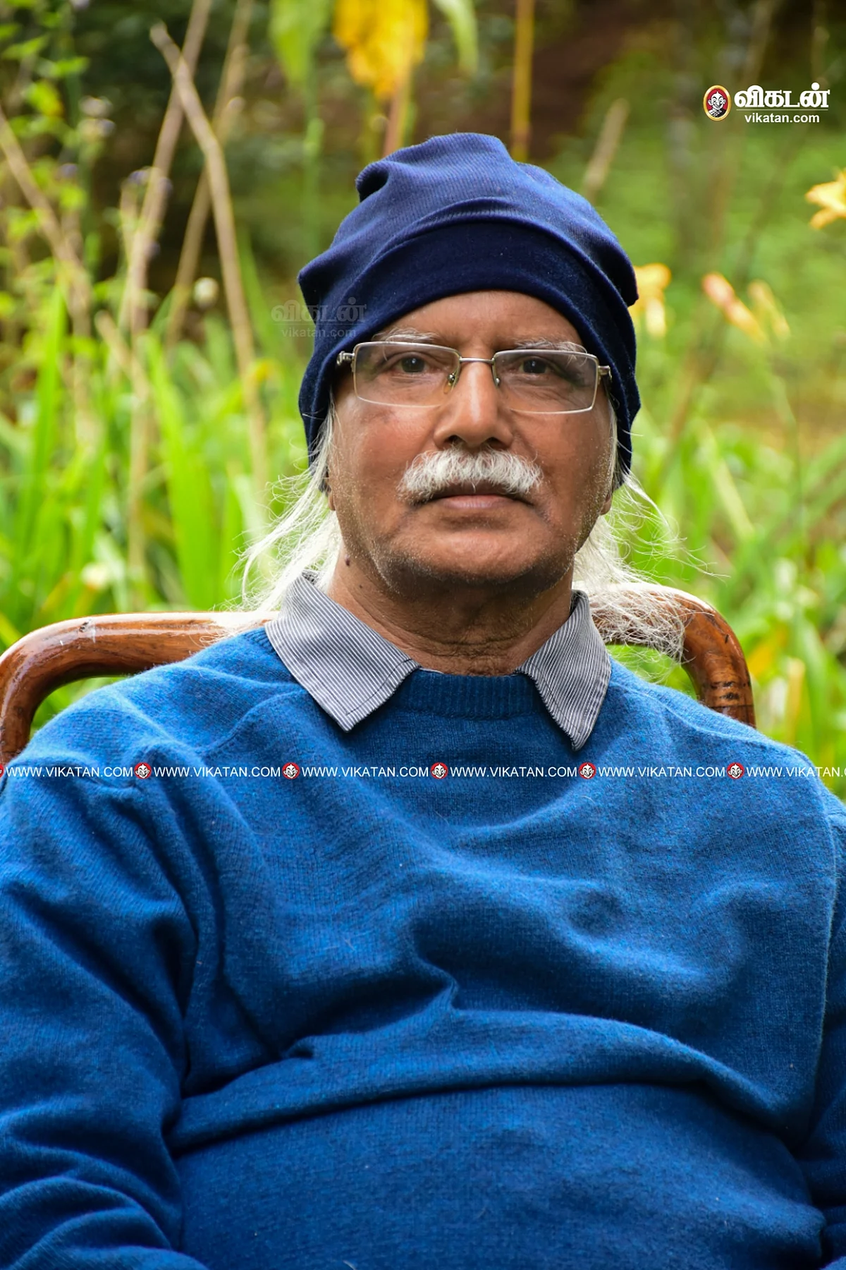 எஸ்.வி.ராஜதுரை.
