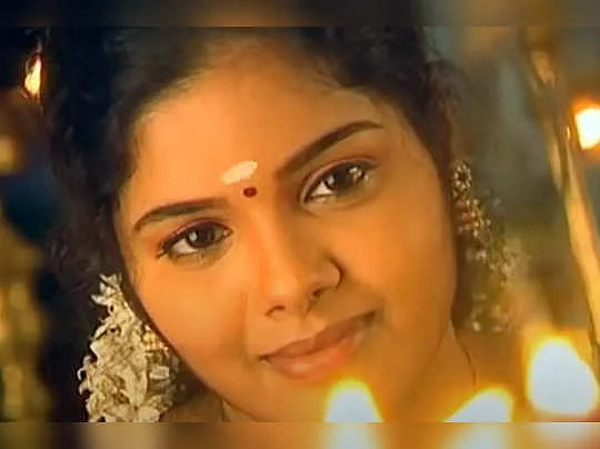 'மெட்டி ஒலி' உமா