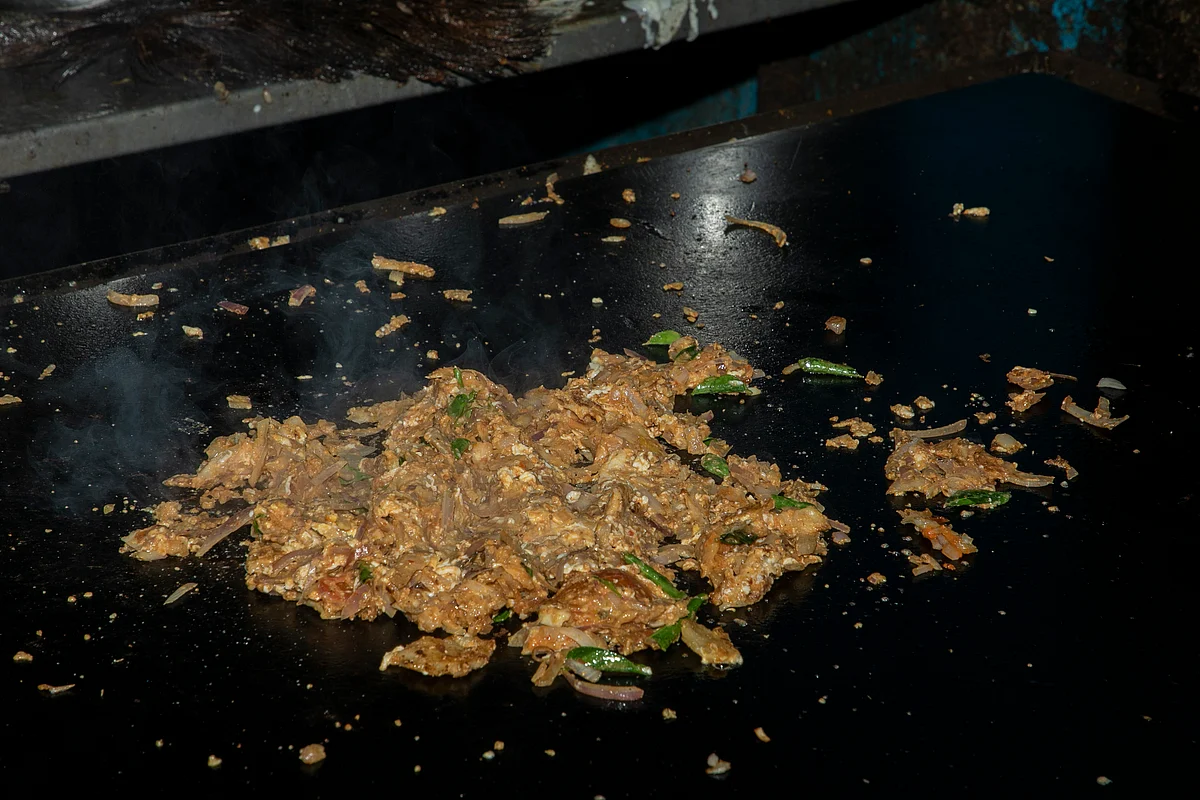 முட்டை பொரியல்
