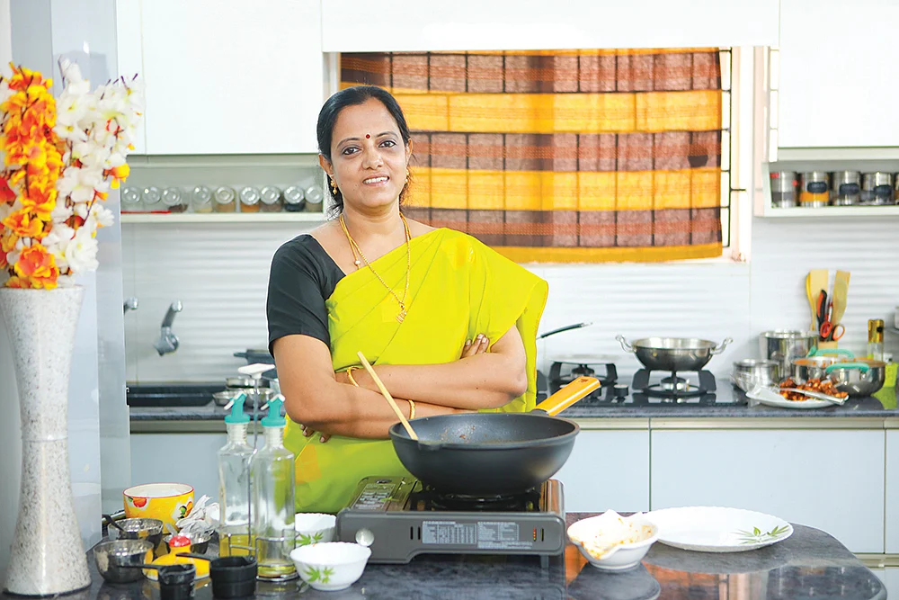SHAREபட்டா பரம்பரை: ஏழு நாள் சக்சஸ் பார்முலா!