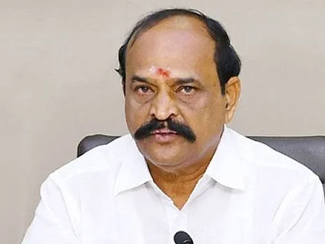 ``இரட்டை வேடம் போடுவதே திமுக-வுக்கு வாடிக்கை" - கடம்பூர் ராஜூ காட்டம்!