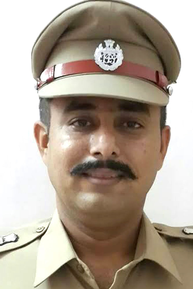 சுரேஷ் குமார்