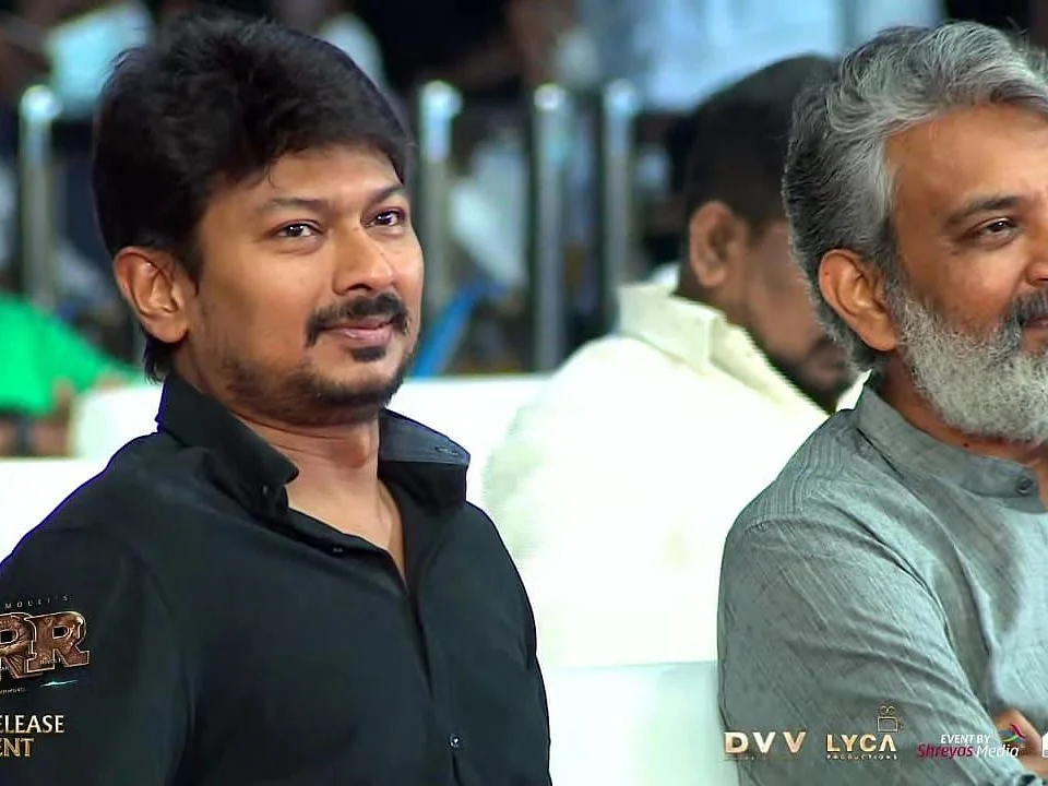 "மகதீரா-க்கு மெயின் ஸ்க்ரீன், `RRR'-க்கு 5 ஸ்க்ரீன்!"- வாக்குக் கொடுத்த உதயநிதி, நெகிழ்ந்த ராஜமௌலி!