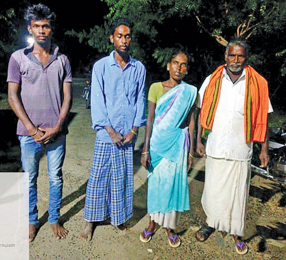 “ஜட்டியோட உட்காரவெச்சு அடிச்சாங்க!” - போலீஸ் தாக்கியதால் இறந்தாரா கல்லூரி மாணவர்?