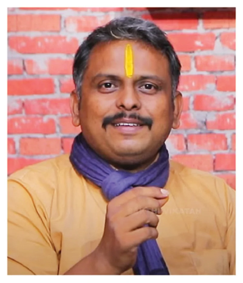 ஜோதிடர்
ஶ்ரீரங்கம் கார்த்திகேயன்