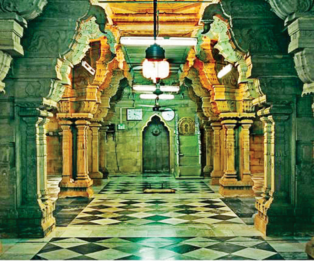 கீழக்கரை ஜும்மா பள்ளிவாசல்