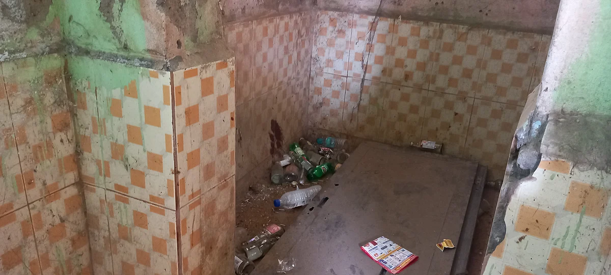 திருவாரூர்: சமூக விரோதிகளின் கூடாரமான `கலைஞர்' பேருந்து நிலையம்... சீரமைக்கப்படுமா?!