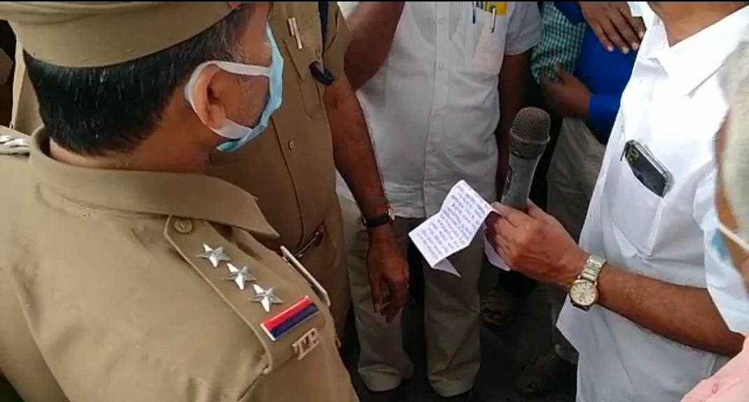 வாக்குவாதம்