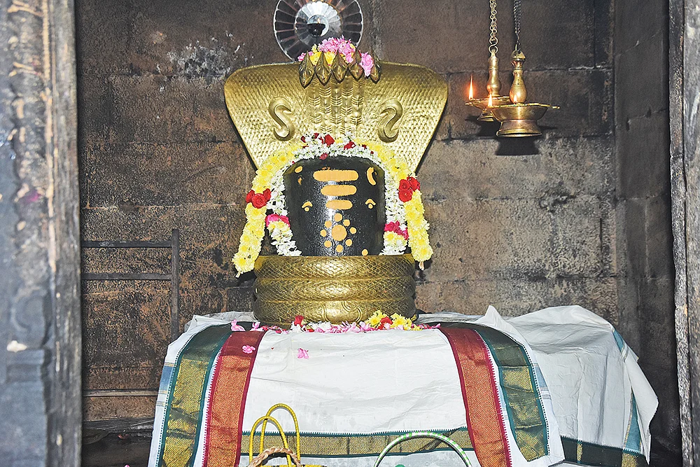 ஶ்ரீமாசிலாநாதர் கோயில்(ஆதி மூலவர்)
