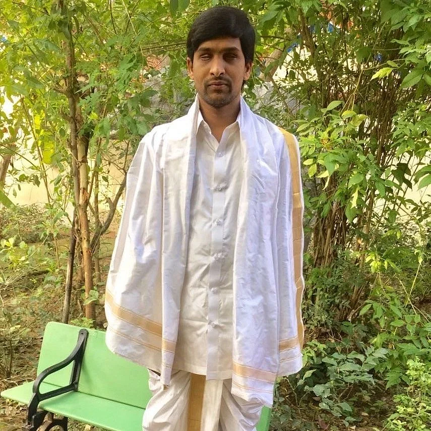 ஸ்ரீகாந்த் பொல்லா