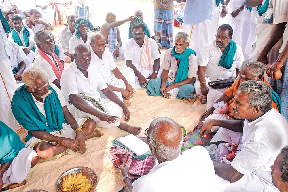 மண்வாசம் வீசும் மாடு அவிழ்க்கும் விழா!