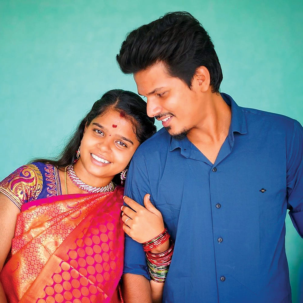 “நாங்க வேறமாதிரி...” - ரீல்ஸில் கலக்கும் ரியல் தம்பதிகள்!