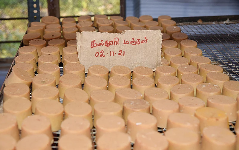 மதிப்புக்கூட்டப்பட்ட பொருள்கள்