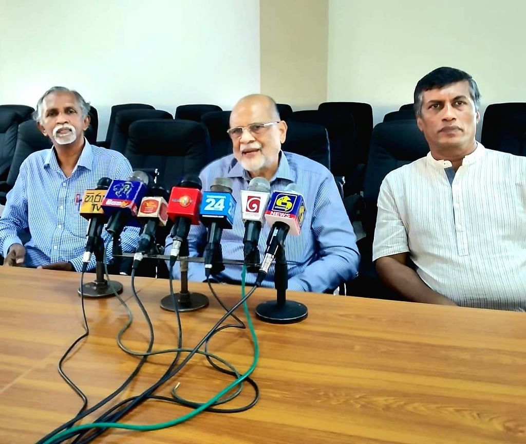 பேராசிரியர் இஸ்மாயில்