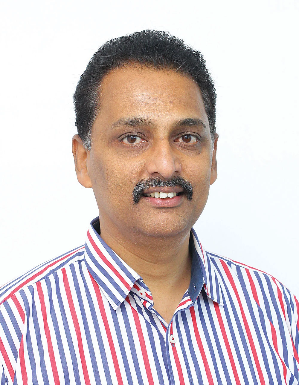 ரெஜி தாமஸ்
பங்குச் சந்தை நிபுணர்