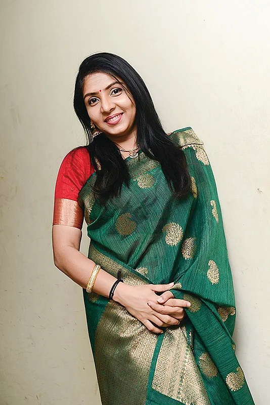 விகடன் TV: ரிமோட் பட்டன்