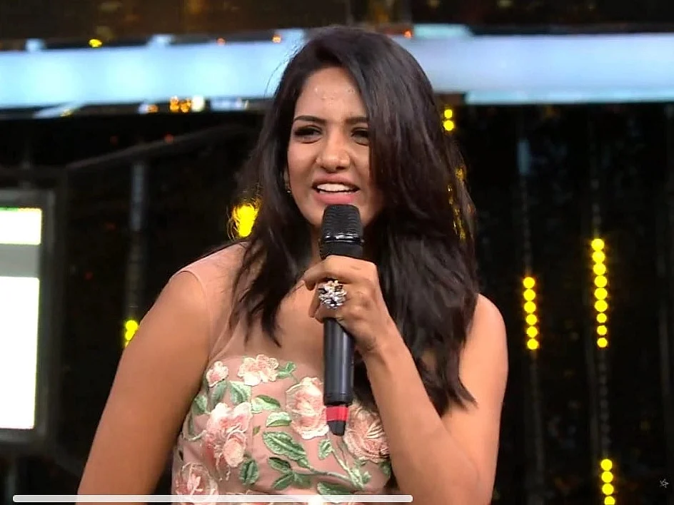 பிக் பாஸ் பாவனி ரெட்டிக்கு கொரோனா பாசிடிவ்!