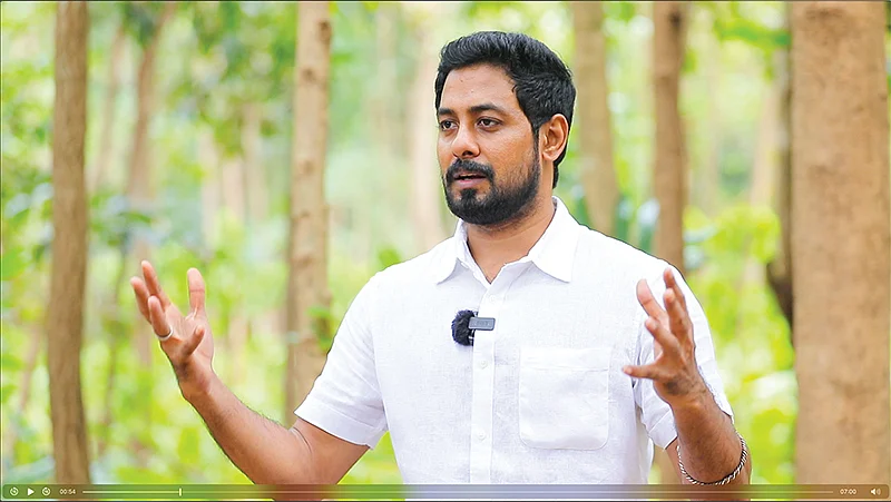 நடிகர் ஆரி