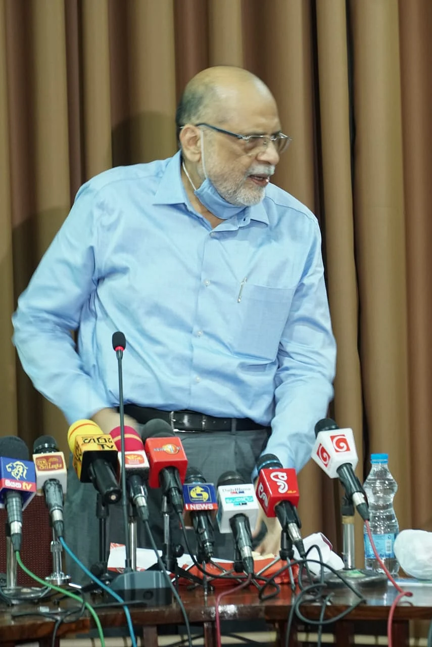 பேராசிரியர் இஸ்மாயில்