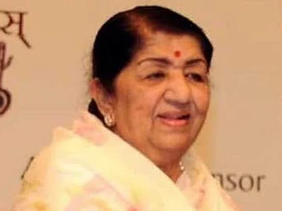 `13 வயதில் குடும்ப பொறுப்பு, மென்மையான குரல் என நிராகரிப்பு!' - லதா மங்கேஷ்கரின் இசைப்பயணங்கள்