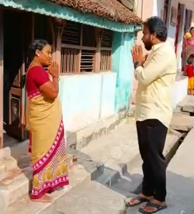 வாக்கு சேகரிப்பு பணியில் மொக்தியார் மஸ்தான்