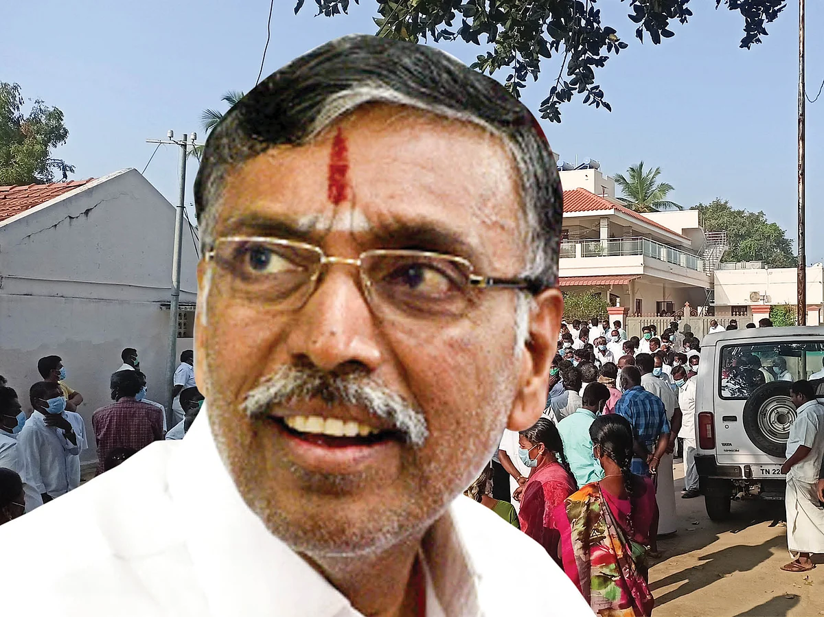 ரிப்பீட் ஆகும் ரெய்டுகள்... வெறும் மிரட்டல்தானா?