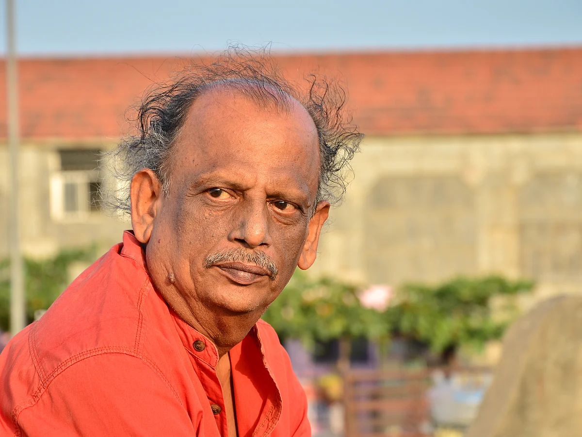 "எதிர் நவீனத்துவமே இன்றைக்கான நவீனத்துவமாக இருக்க முடியும்" - எழுத்தாளர் சி.மோகன்!