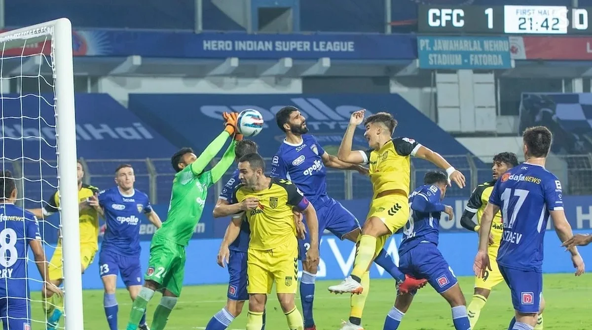 CFC v HFC