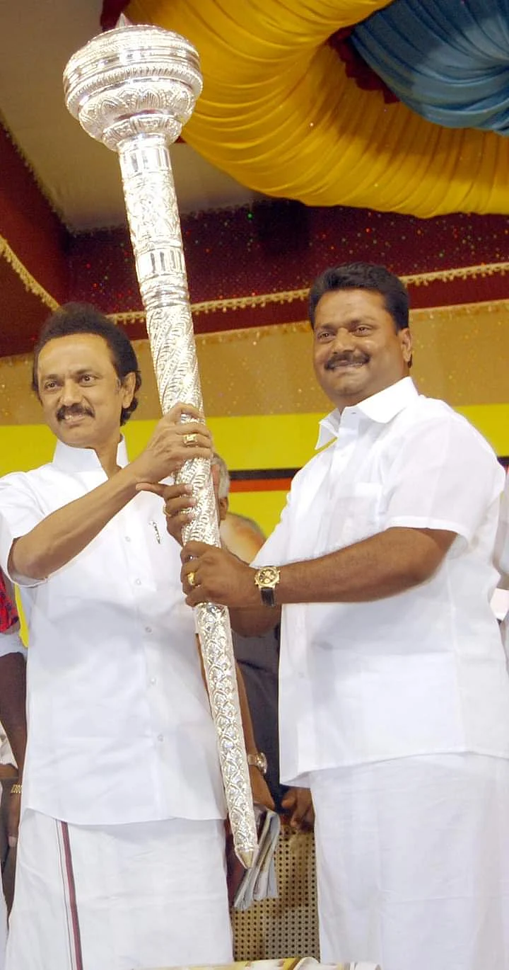 மு.க.ஸ்டாலினுடன்சூர்யா பாலமுருகன்