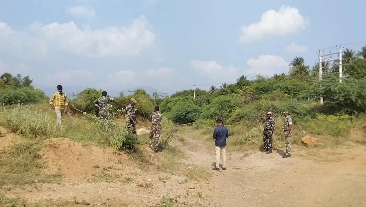 ஆய்வு செய்த நக்சல் சிறப்பு பிரிவு போலீஸார்