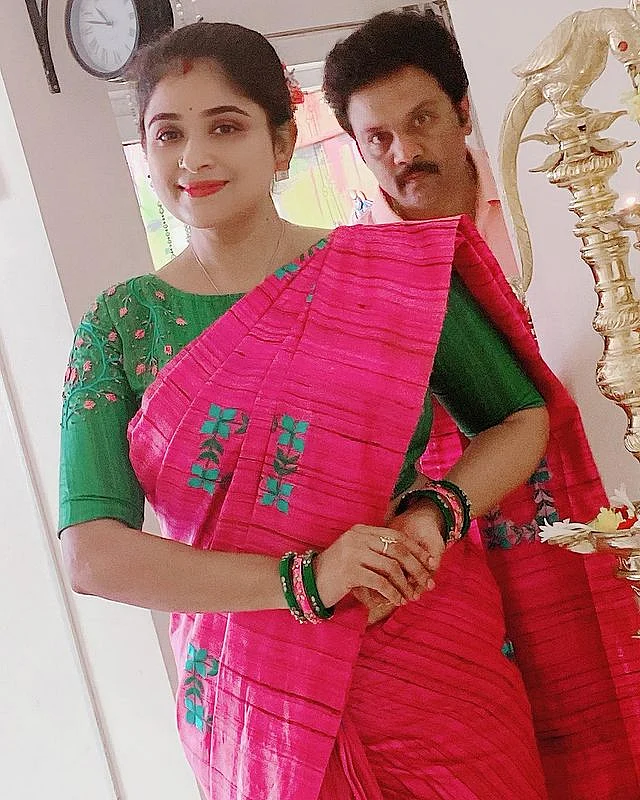 கணவருடன் ப்ரீத்தி