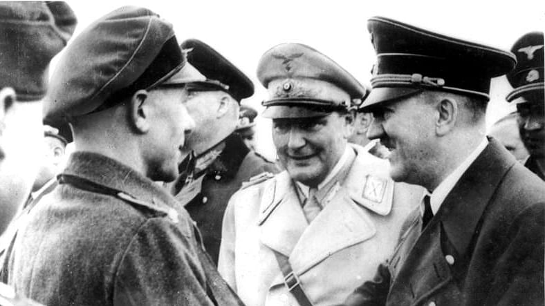 Adolf Hitler, Field Marshal Hermann Göring