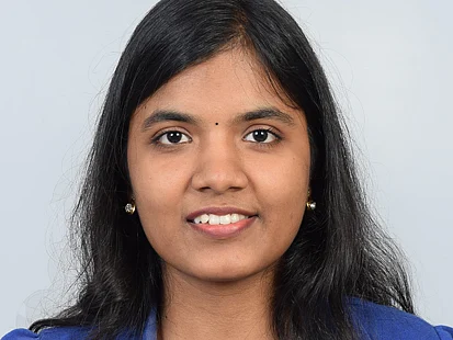 `சென்னையின் சுற்றுச்சூழல் பாதுகாப்புக்கு முன்மாதிரியாக என் வார்டு இருக்கும்' - இளம் வேட்பாளர் வர்ஷா