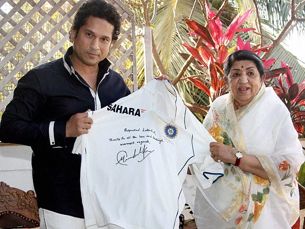 Lata Mangeshkar with Sachin Tendulkar