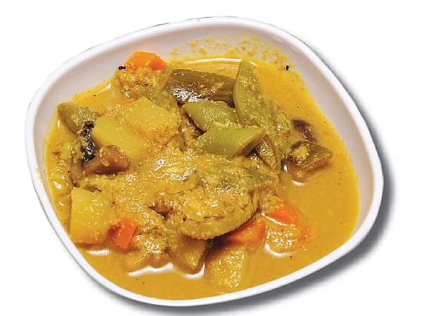 வெட்டி முறித்த காய்கறிக் குழம்பு