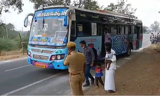ஓட்டுநர் ஸ்ரீதர்