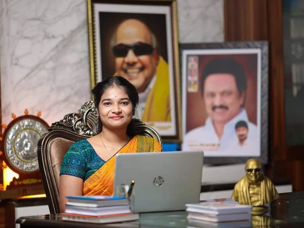 கோவை மாநகராட்சி திமுக மேயர் ரேஸ்... களமிறங்கிய 22 வயது கல்லூரி மாணவி!