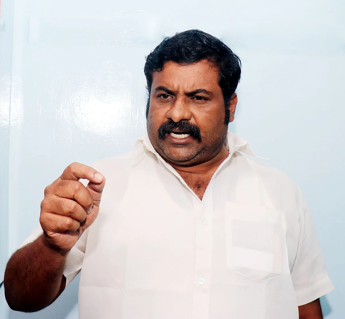 பாம்பன் பாரம்பர்ய மீனவர் கூட்டமைப்பின் ஒருங்கிணைப்பாளர் சின்னத்தம்பி