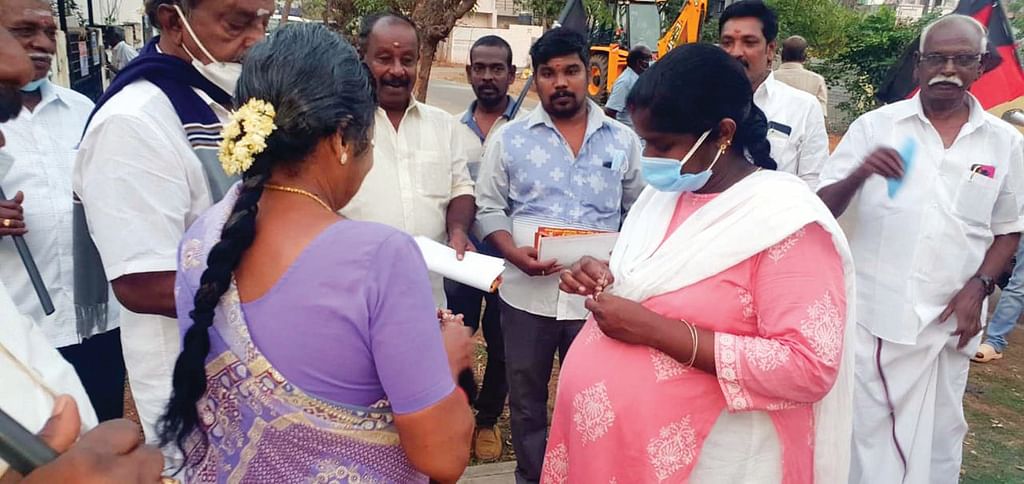 உற்சாகம்... கலகலப்பு... உள்ளாட்சி!